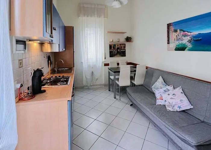 Bilocale Vicino Al Porto